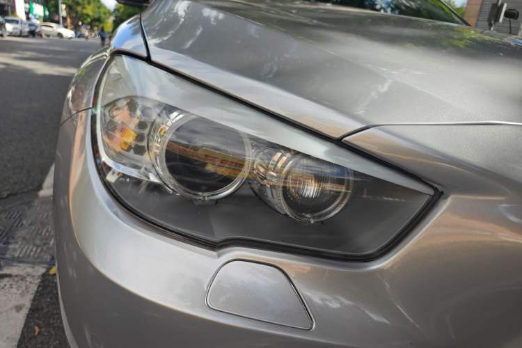 Used BMW 5 Series GT 2010 535i Leading Model Exterior 6