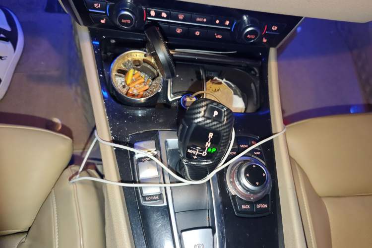 Used BMW 5 Series GT 2010 535i Leading Model Gear Lever