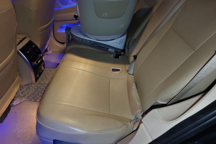 Used BMW 5 Series GT 2010 535i Leading Model Left Rear Seat