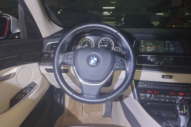 Used BMW 5 Series GT 2010 535i Luxury Edition Steering Wheel