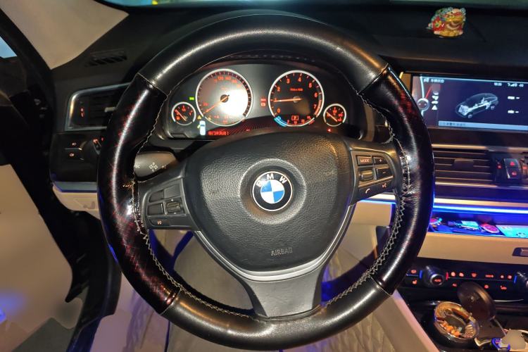 Used BMW 5 Series GT 2010 535i Leading Model Steering Wheel