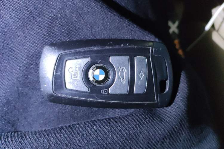 Used BMW 5 Series GT 2010 535i Leading Model Vehicle Key