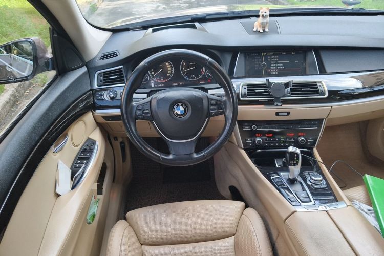 Used BMW 5 Series GT 2010 535i Luxury Edition Steering Wheel