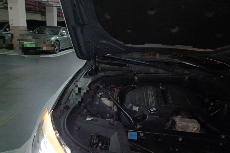 Used BMW 5 Series GT 2010 535i Luxury Edition Engine Bay Right