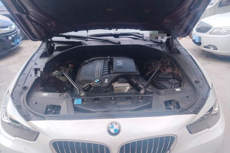 Used BMW 5 Series GT 2010 535i Leading Model Engine Bay