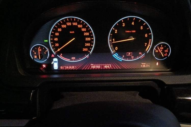 Used BMW 5 Series GT 2010 535i Luxury Edition Instrument Cluster