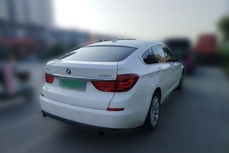 Used BMW 5 Series GT 2010 535i Leading Model Rear Right 45 Deg