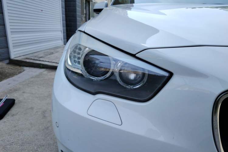 Used BMW 5 Series GT 2010 535i Leading Model Right Front Headlight