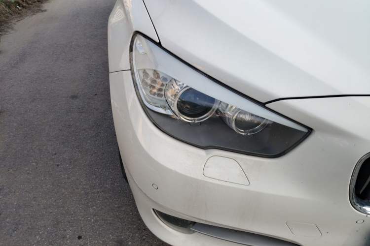 Used BMW 5 Series GT 2010 535i Leading Model Right Front Headlight