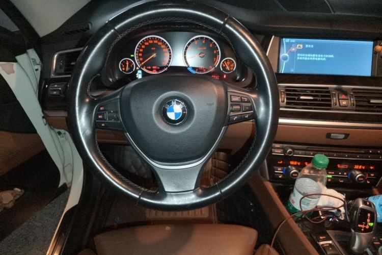 Used BMW 5 Series GT 2010 535i Leading Model Steering Wheel