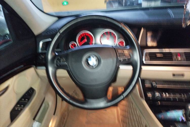 Used BMW 5 Series GT 2010 535i Leading Model Steering Wheel