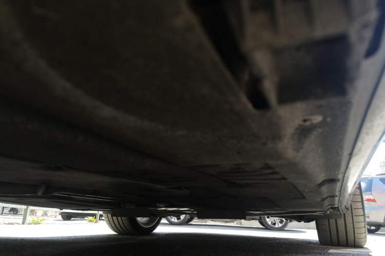 Used BMW 5 Series GT 2011 535i xDrive Luxury Edition Chassis Front Left