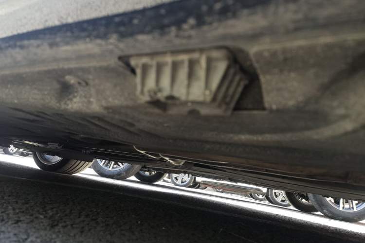 Used BMW 5 Series GT 2011 535i xDrive Luxury Edition Chassis Front Right