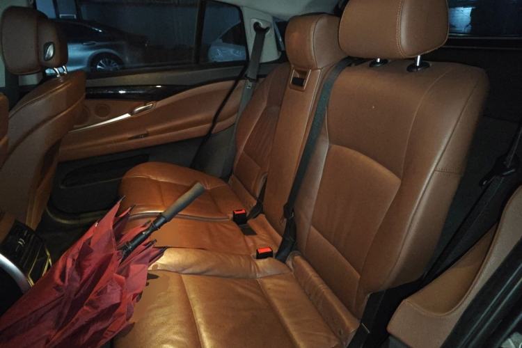 Used BMW 5 Series GT 2011 535i Elegant Edition Left Rear Seat
