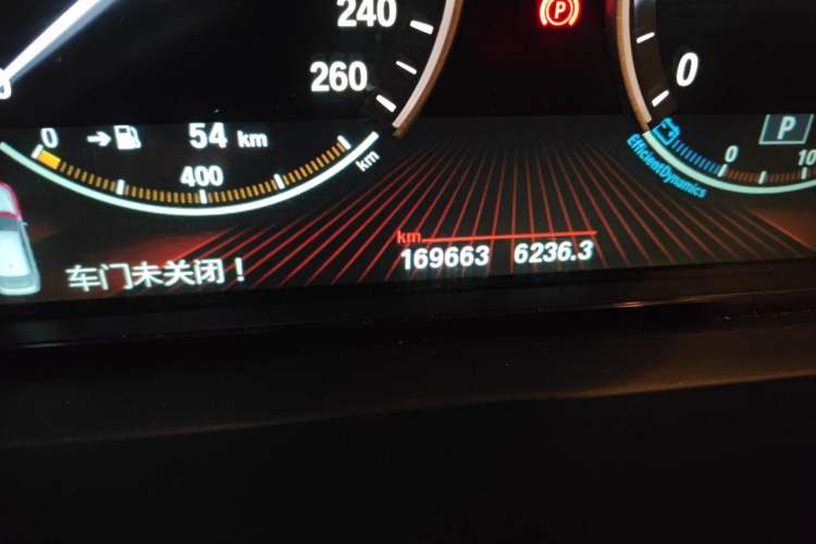Used BMW 5 Series GT 2011 535i Elegant Edition Odometer Close Up