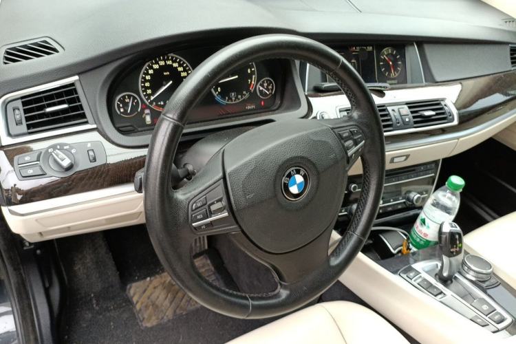Used BMW 5 Series GT 2011 535i Elegant Edition Steering Wheel