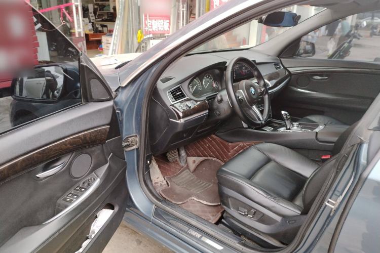 Used BMW 5 Series GT 2011 535i Elegant Edition Driver Seat