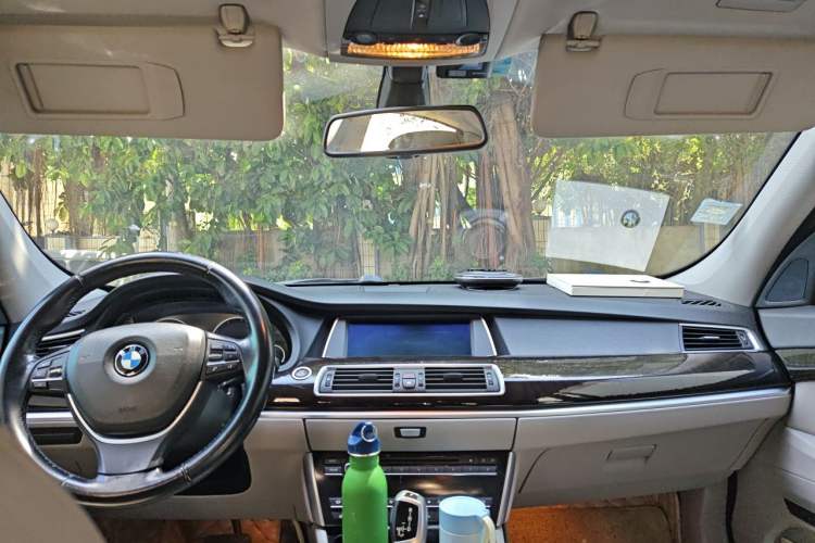 Used BMW 5 Series GT 2011 535i xDrive Luxury Edition Headliner