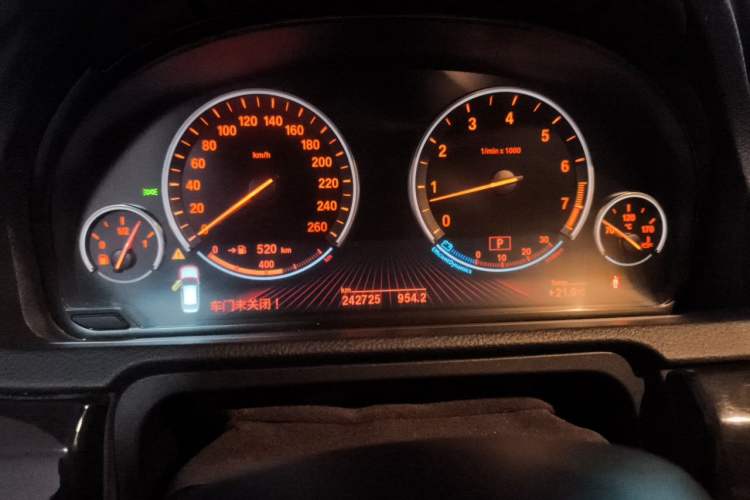 Used BMW 5 Series GT 2011 535i Elegant Edition Instrument Cluster