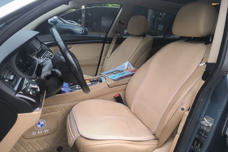 Used BMW 5 Series GT 2011 535i Elegant Edition Left Front Seat