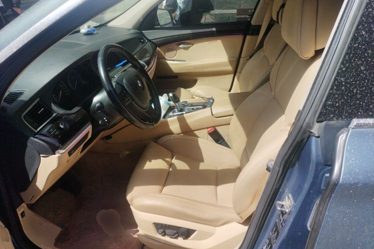 Used BMW 5 Series GT 2011 535i xDrive Luxury Edition Left Front Seat