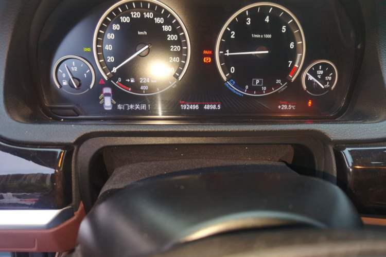 Used BMW 5 Series GT 2011 535i Elegant Edition Odometer Close Up