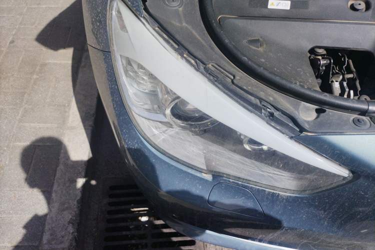 Used BMW 5 Series GT 2011 535i xDrive Luxury Edition Right Front Headlight