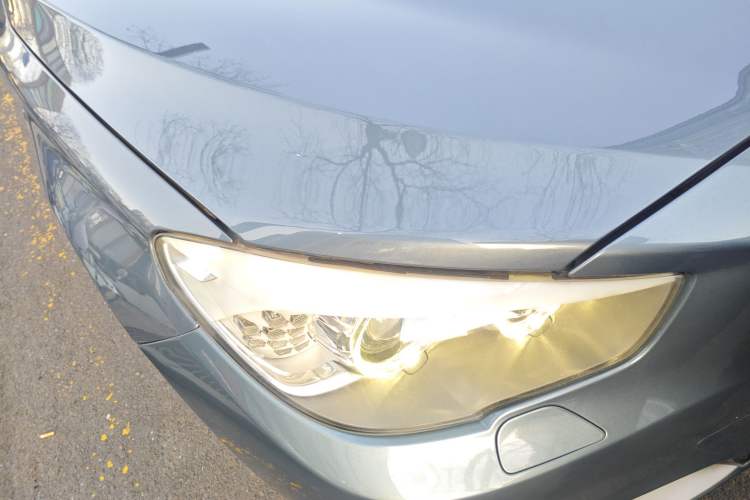Used BMW 5 Series GT 2011 535i Elegant Edition Right Front Headlight