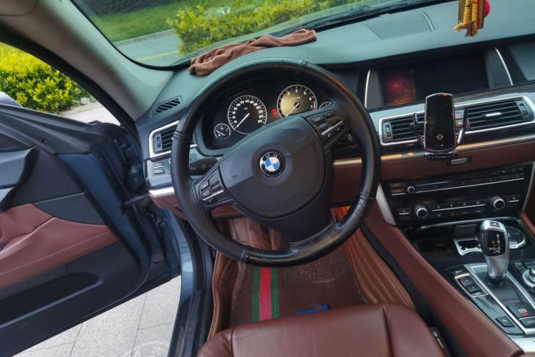 Used BMW 5 Series GT 2011 535i Elegant Edition Steering Wheel