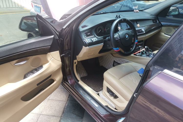 Used BMW 5 Series GT 2011 535i Elegant Edition Driver Seat