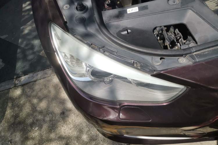 Used BMW 5 Series GT 2011 535i Elegant Edition Right Front Headlight