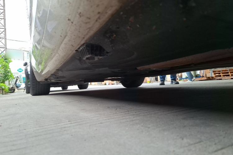 Used BMW 5 Series GT 2011 535i Elegant Edition Chassis Front Right