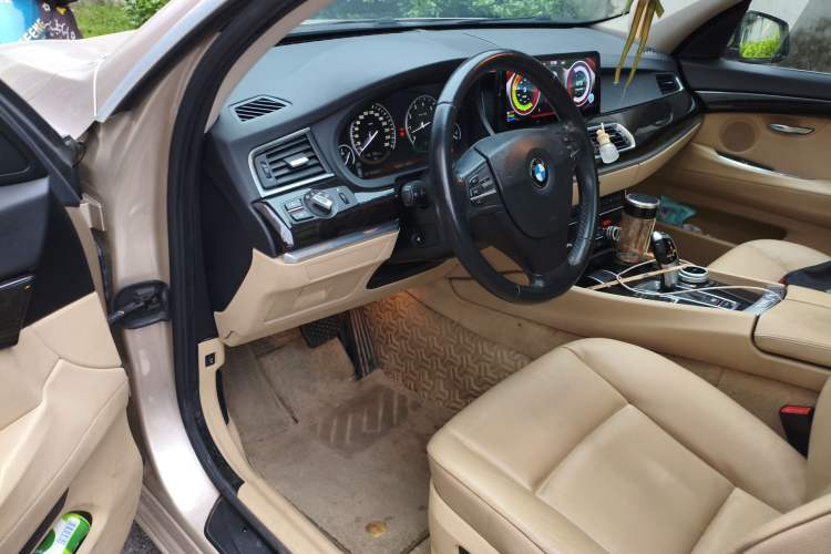 Used BMW 5 Series GT 2011 535i Elegant Edition Driver Seat