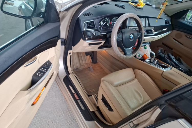 Used BMW 5 Series GT 2011 535i Elegant Edition Driver Seat