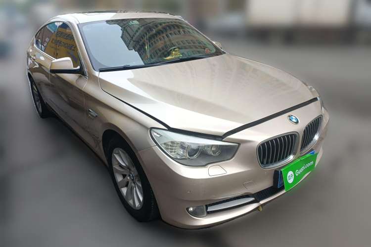 Used BMW 5 Series GT 2011 535i xDrive Luxury Edition Front Right 45 Deg