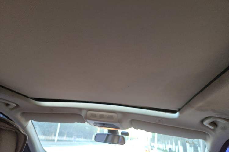 Used BMW 5 Series GT 2011 535i Elegant Edition Headliner
