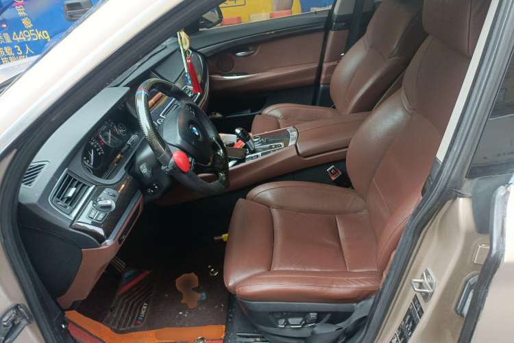 Used BMW 5 Series GT 2011 535i xDrive Luxury Edition Left Front Seat