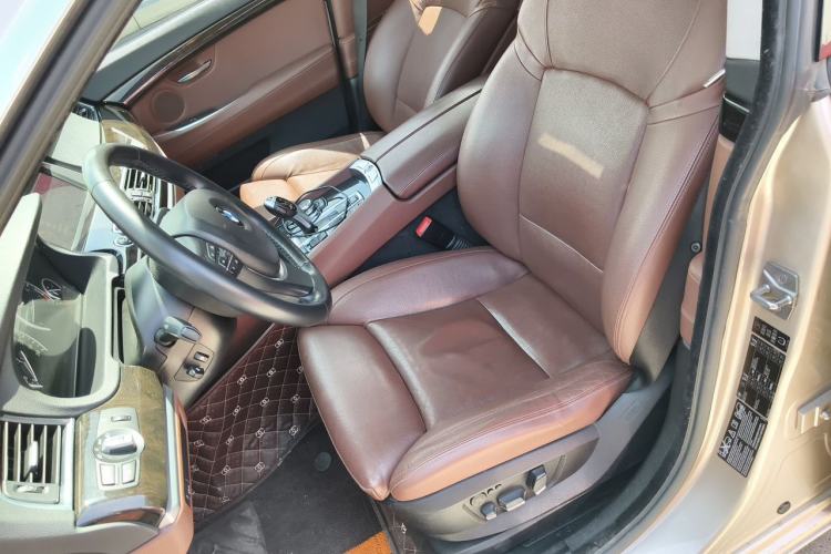 Used BMW 5 Series GT 2011 535i xDrive Luxury Edition Left Front Seat
