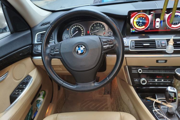 Used BMW 5 Series GT 2011 535i Elegant Edition Steering Wheel