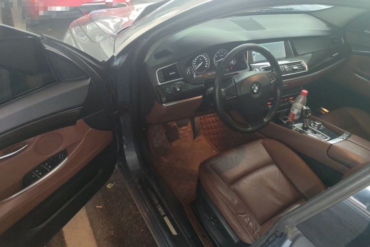 Used BMW 5 Series GT 2011 535i Elegant Edition Driver Seat