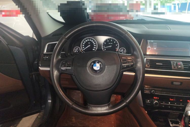 Used BMW 5 Series GT 2011 535i Elegant Edition Steering Wheel