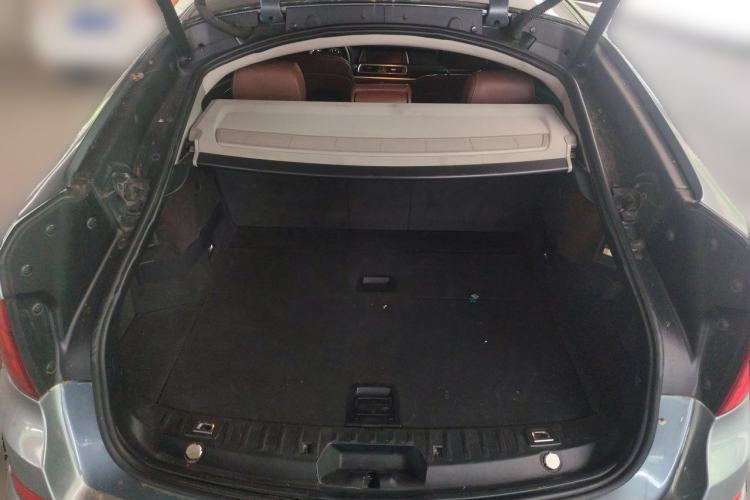 Used BMW 5 Series GT 2011 535i Elegant Edition Trunk