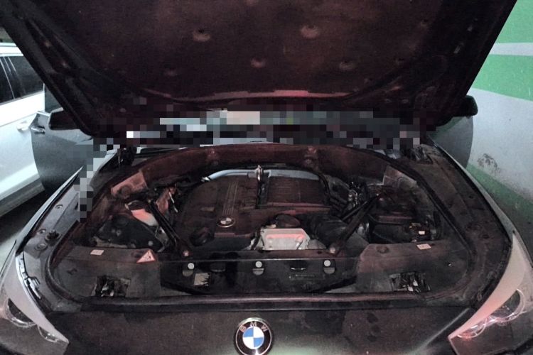 Used BMW 5 Series GT 2011 535i xDrive Luxury Edition Engine Bay