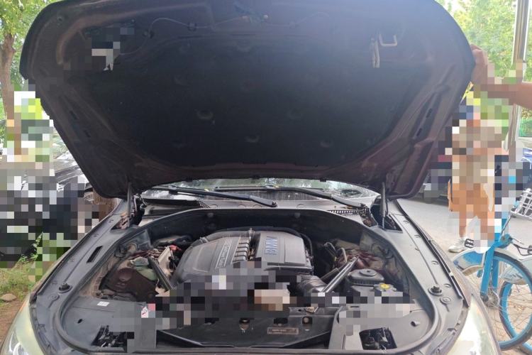 Used BMW 5 Series GT 2011 535i xDrive Luxury Edition Engine Bay