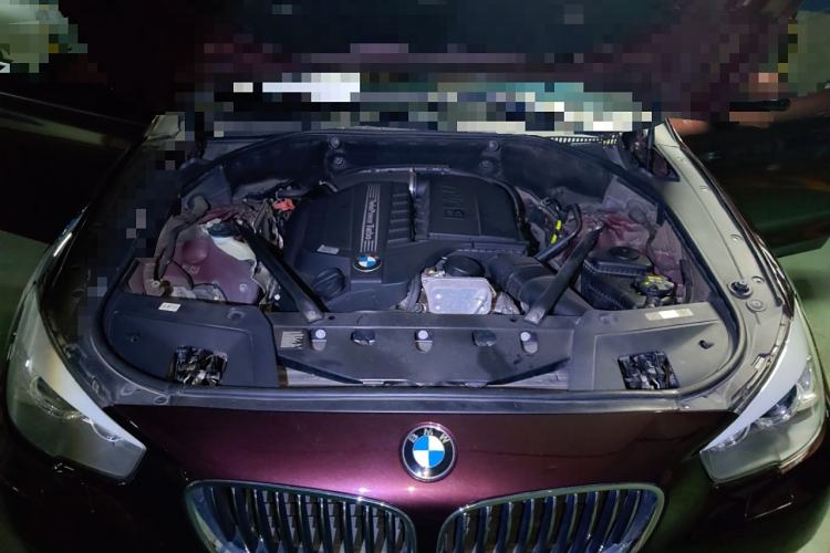 Used BMW 5 Series GT 2011 535i xDrive Luxury Edition Engine Bay