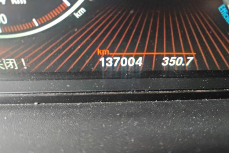 Used BMW 5 Series GT 2011 535i xDrive Luxury Edition Odometer Close Up