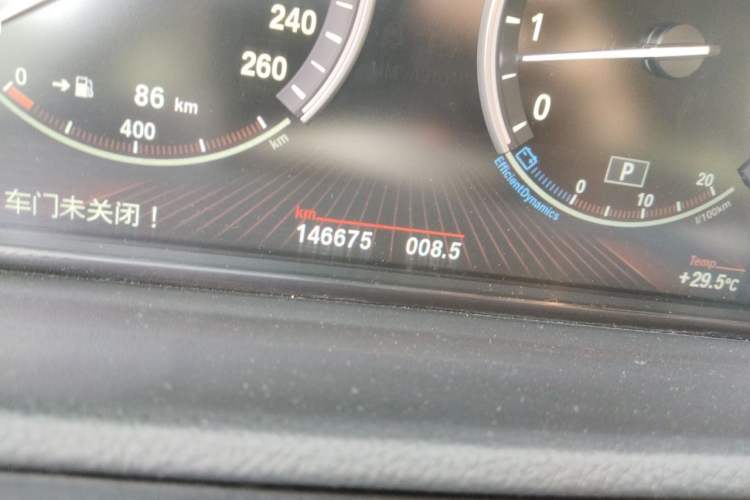 Used BMW 5 Series GT 2011 535i Elegant Edition Odometer Close Up