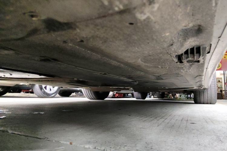 Used BMW 5 Series GT  Chassis Front Left