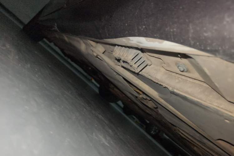 Used BMW 5 Series GT 2011 535i Elegant Edition Chassis Rear Left