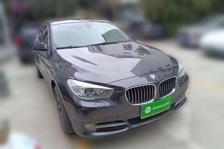 Used BMW 5 Series GT 2011 535i Elegant Edition Front Right 45 Deg
